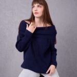 Kadın Triko Kazak Yumoş Omuzları Açık Rahat Kesim Sokak Stili Tasarım